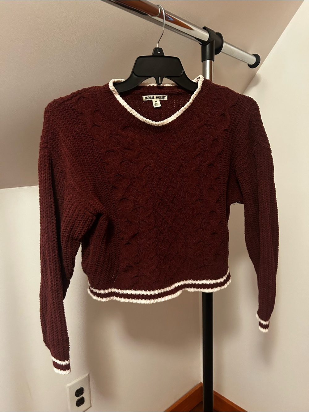 Women's Maroon Cable Knit Cropped Sweater with White Trim